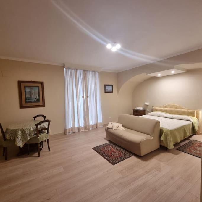 Toledo'S Rambla Casa Vacanze Napoli Ngoại thất bức ảnh