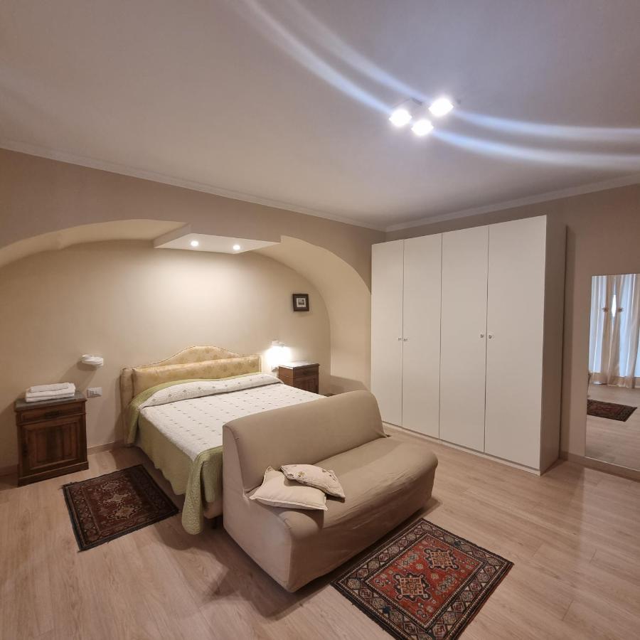 Toledo'S Rambla Casa Vacanze Napoli Ngoại thất bức ảnh