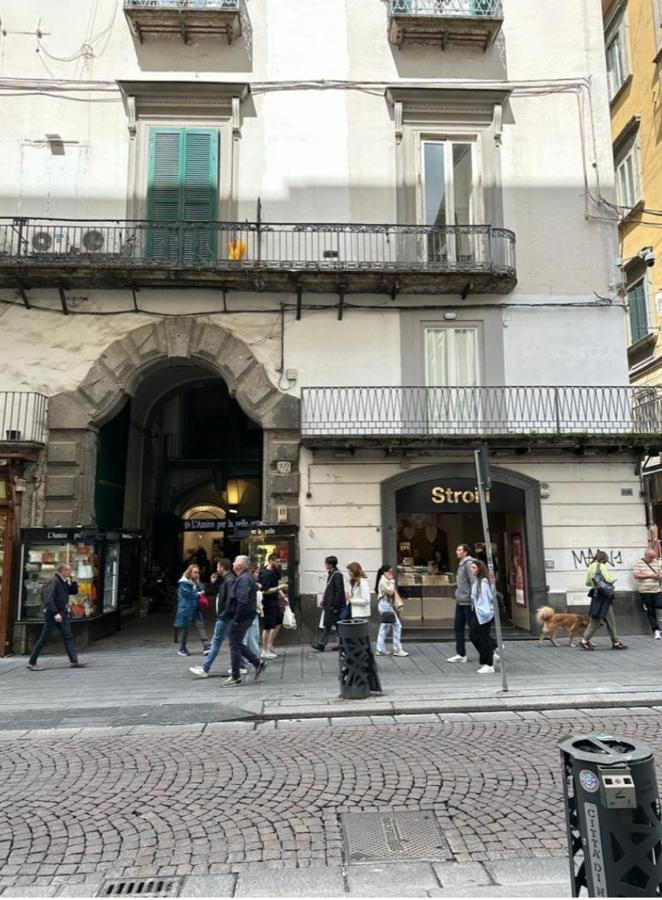 Toledo'S Rambla Casa Vacanze Napoli Ngoại thất bức ảnh